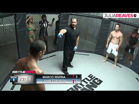 ❤️ Ultimate Fighter fucks tifla numru dritt wara ġlieda fiċ-ċirku ☑ Fucking lilna ❤