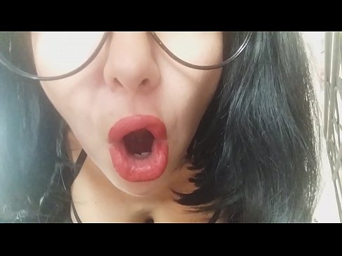 ❤️ Għasel, il-mammma tiegħek mhux se tħallik tmur l-iskola llum... Għandi bżonnek wisq... ☑ Fucking lilna ❤