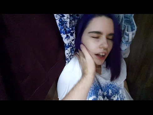 ❤️ Sibt lil sis tiegħi fil-closet u għenitha tiġri ☑ Fucking lilna ❤
